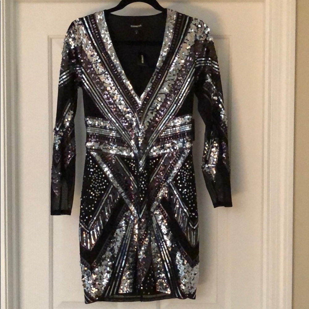 Express sequins dress (new with tags) size medium